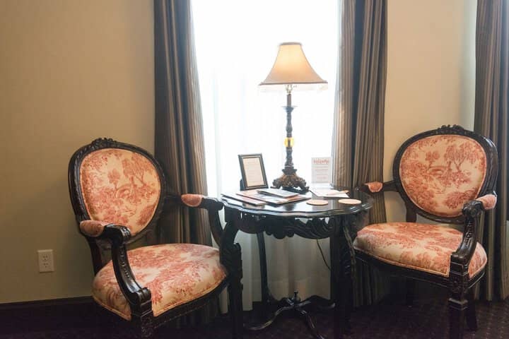 Room 40 of 115