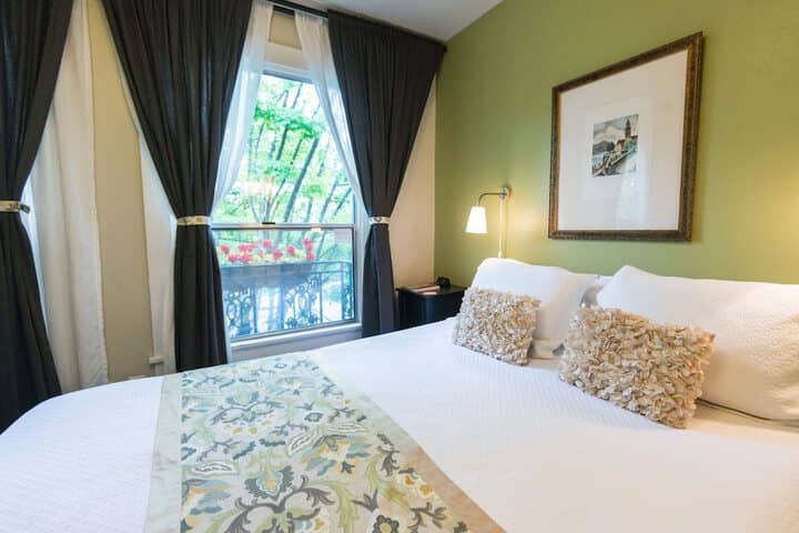 Room 75 of 115
