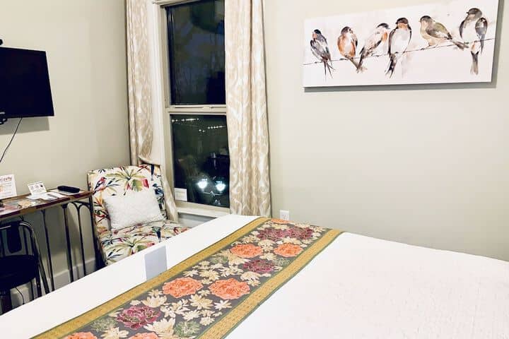 Room 77 of 115